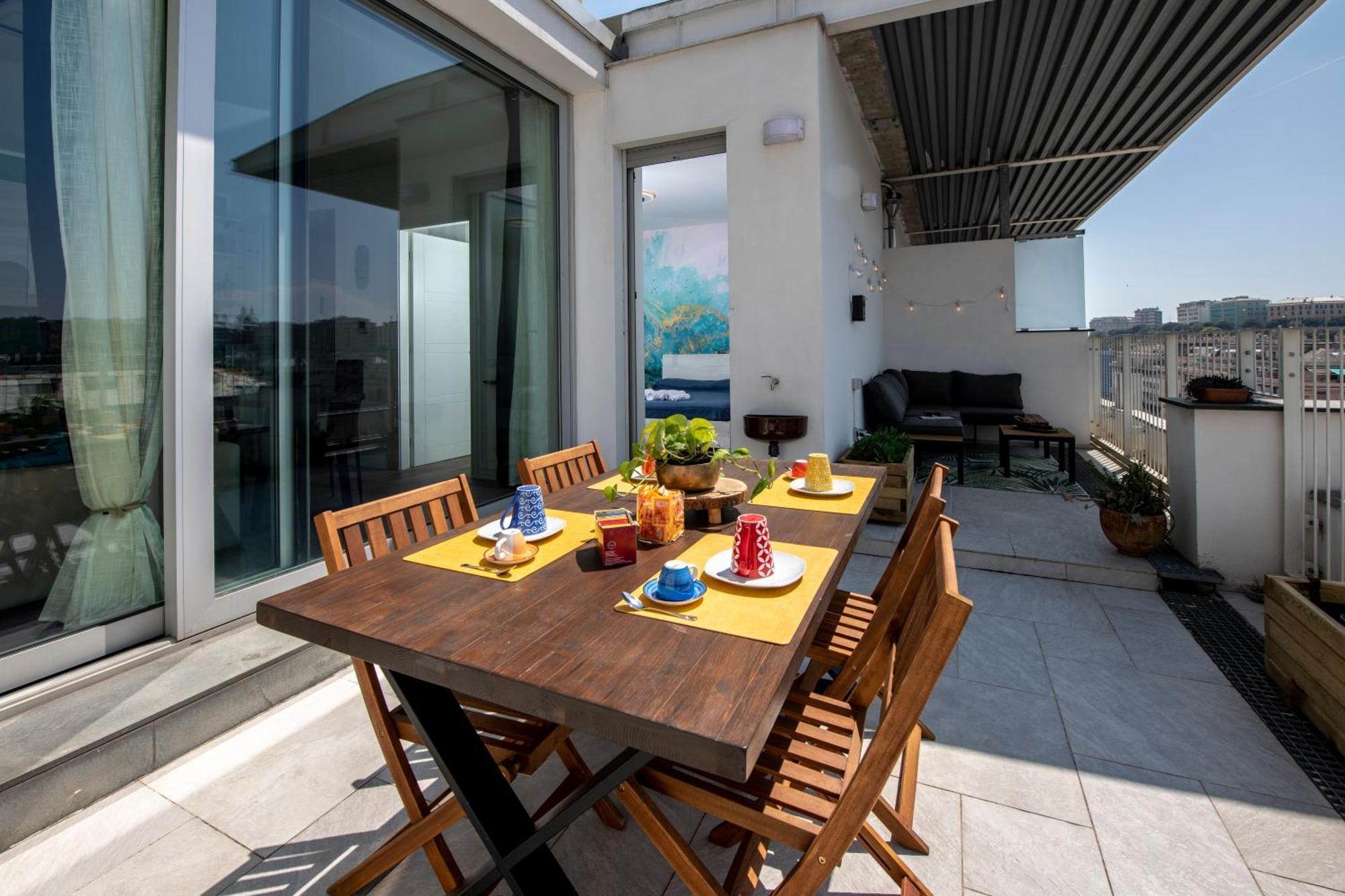 Apartmán Attico Luxury Con Parcheggio E Terrazza Vista Mozzafiato Janov Exteriér fotografie