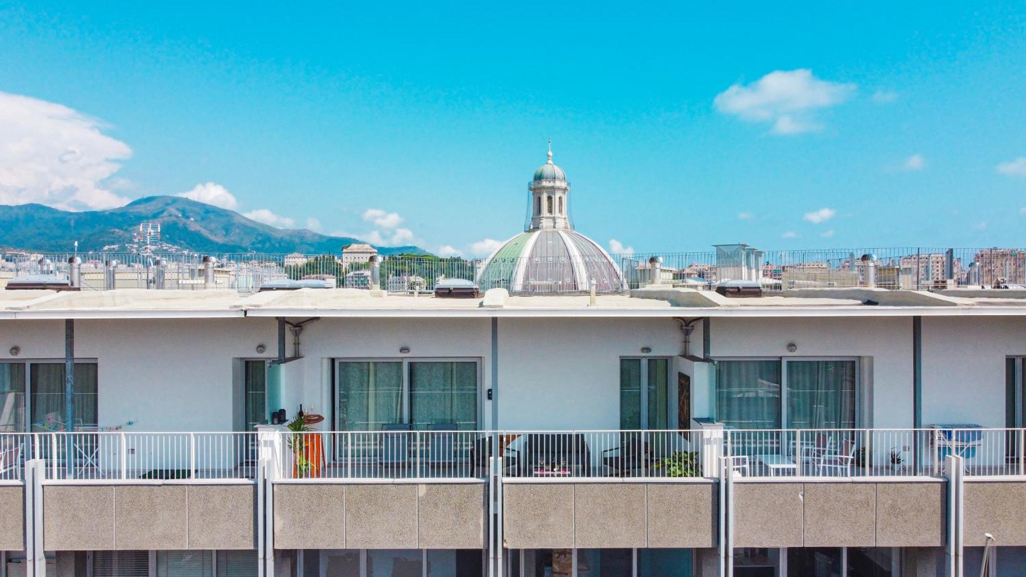 Apartmán Attico Luxury Con Parcheggio E Terrazza Vista Mozzafiato Janov Exteriér fotografie